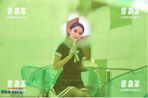 AISS爱丝(钻石版) - 能不能不让亚美依在浴缸里那么美？更新的图片宣布谁才是主角！