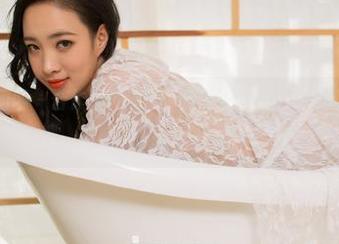 GIRLT果团网 – 合作精神满满，何梦兮Stacy精选秘书作品，噢，那种氛围真让人心旷神怡。