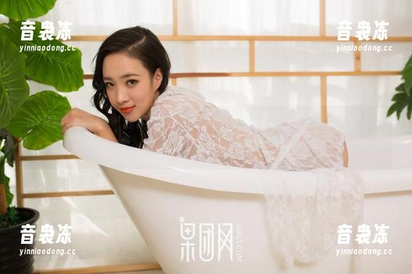 GIRLT果团网-何梦兮Stacy GIRLT果团网 - 合作精神满满,何梦兮Stacy精选秘书作品,噢,那种氛围真让人心旷神怡。