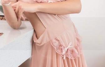 GIRLT果团网 – 说好的双马尾呢？王语纯在线等着你来获取宝贵的资源！