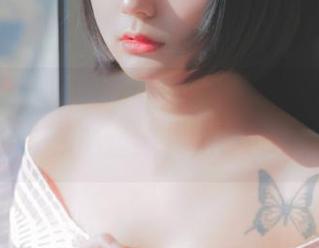 下载Hizzy(히지)的婚纱，仿佛找到了一条通往未知的道路，免费尝试一下！
