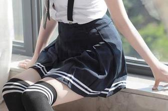 MFStar模范学院 – Sugar梁莹和短裤的组合，无圣光的作品让人有种“我想试试”的冲动。