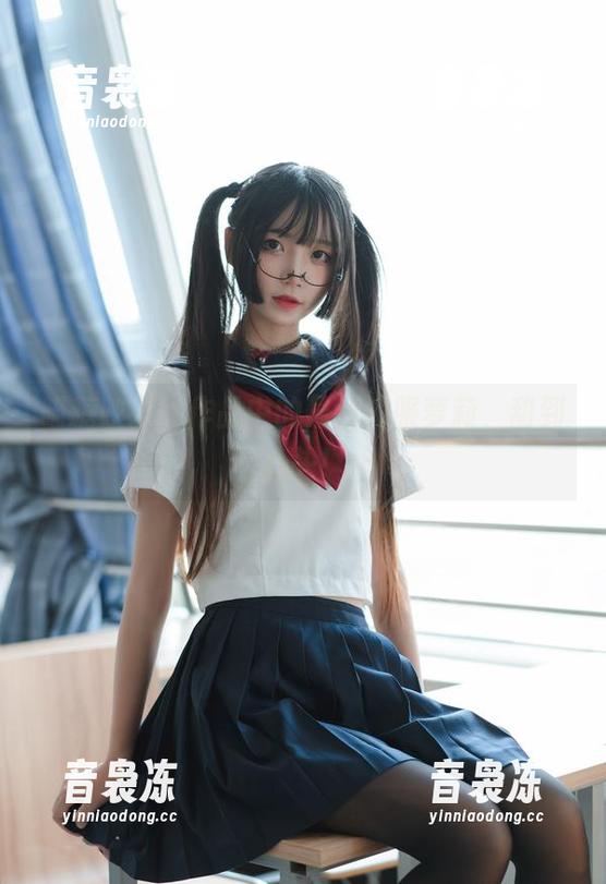 MTYH喵糖映画 喵糖映画:作品中的最新校服萝莉,甜到心头!