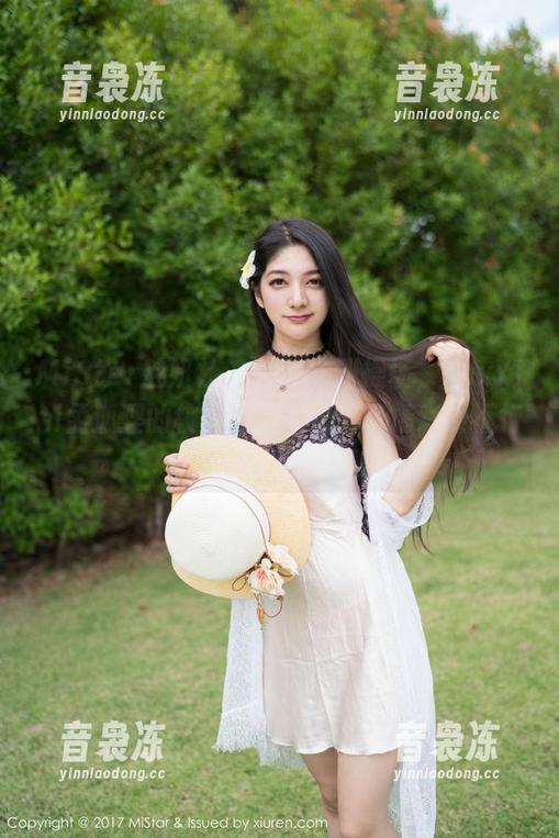 MiStar魅妍社 - 从课堂到操场，FoxYini孟狐狸的校园写真图包简直精彩到不行！