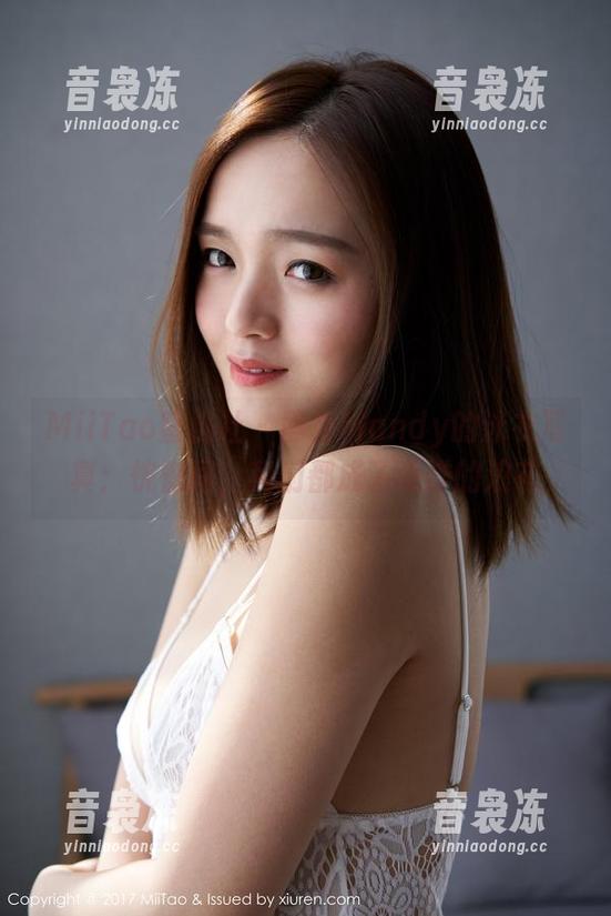 MiiTao蜜桃社-静香Mandy MiiTao蜜桃社 - 静香Mandy的泳衣写真:恍惚间,我们都成了海洋的浪花
