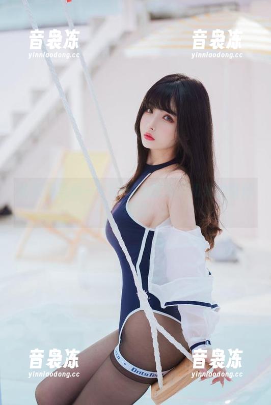 体操服写真——Rioko凉凉子和她的奇妙舞姿