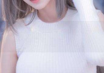Shika小鹿鹿与她的中秋旗袍写真，满满的节日气息与俏皮！