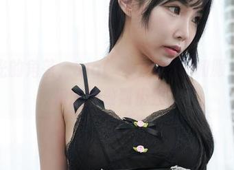 无圣光的角落，Sia(시아)和她的和服，如何把尴尬做到极致？