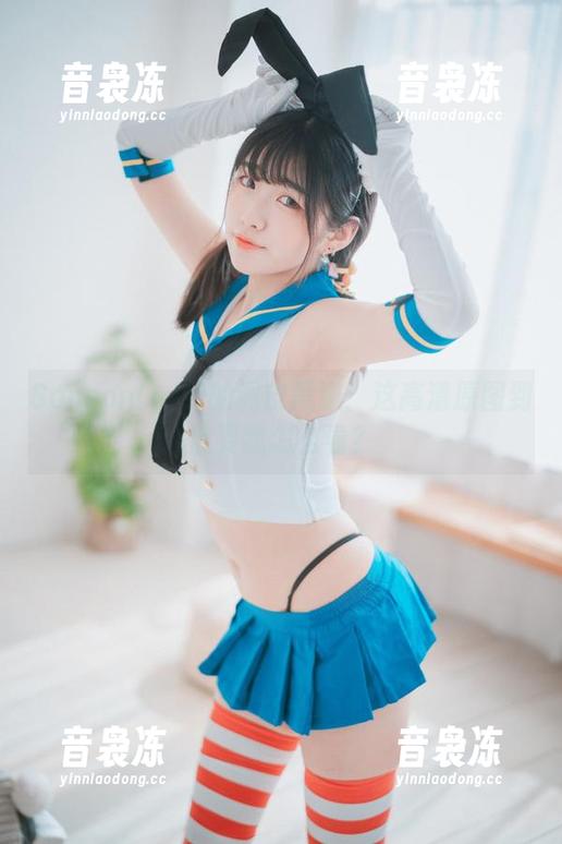 Sonson(손손)的调皮黑猫：这高清原图到底要我怎么看？