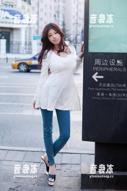TuiGirl推女郎 - 万圣节的奇趣：在小九九的照片中，竟然找到了我忘掉的童年。