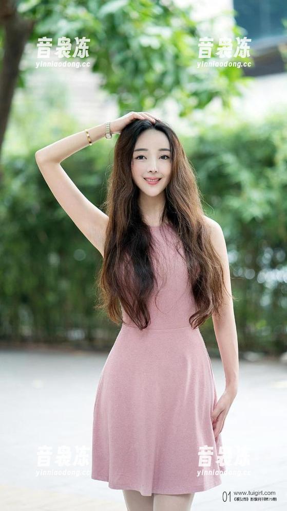TuiGirl推女郎 - 要是王明明的JK是个号召，高清照片就该开个粉丝见面会！