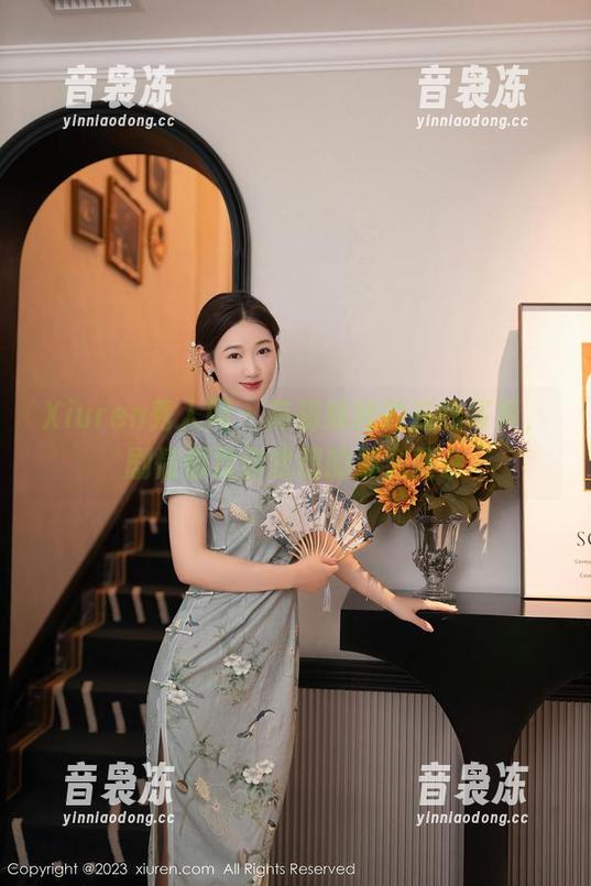 Xiuren秀人网 - 南初妹妹的在线写真，剧情都没你我想的那么复杂