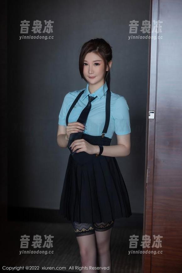 Xiuren秀人网-孟狐狸FoxYini Xiuren秀人网 - 孟狐狸FoxYini的私房时刻,职业装竟然有这么多花样!