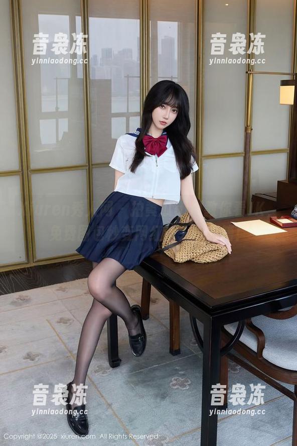 Xiuren秀人网-拍黄瓜girl Xiuren秀人网 - 拍黄瓜girl教你看JK,免费图包秒变网红达人的秘籍!
