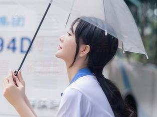 Xiuren秀人网 – 私拍+黑白，再加上李七喜，资源随意看一看就好。