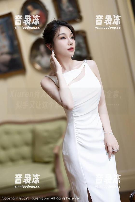 Xiuren秀人网 - 梦心月夏日图集全套，似乎又让这个季节，多了点什么……