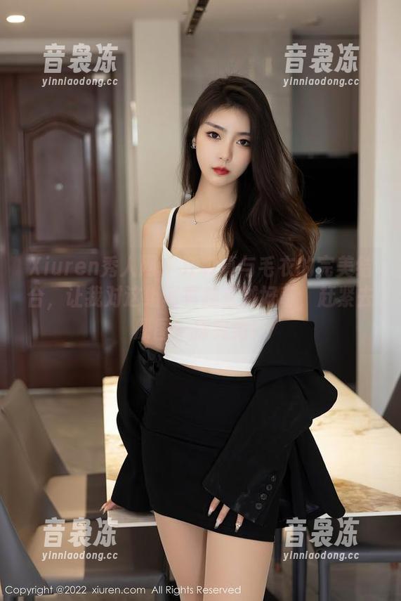Xiuren秀人网-江真真 Xiuren秀人网 - 江真真与毛衣的完美结合,让我对这组写真越来越好奇,赶紧去原图一探究竟!