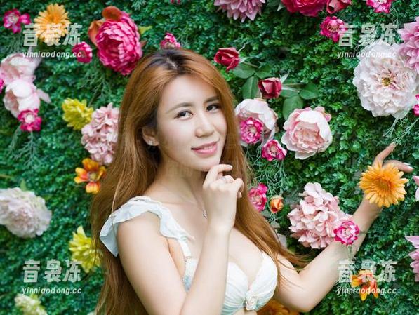 YouWu尤物馆-小探戈 YouWu尤物馆 - 从小探戈全套毛衣里,找到那个适合你的下载吧!