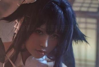 一笑芳香沁的黑兽白精灵：图包里的无圣光气息，满满都是别样的张力。
