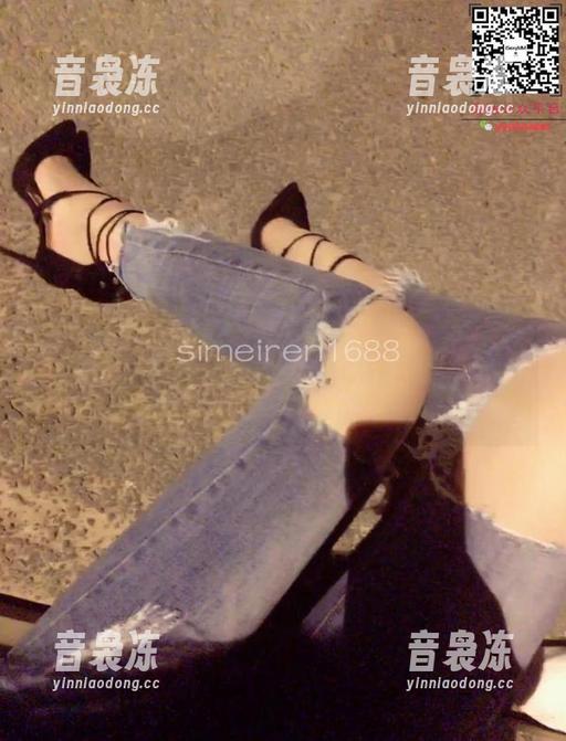 微密圈 - 丝月神的作品集又来新货！黑色网袜搭配宝蓝高跟，不小心就被吸引偏了心。