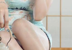 丽柜 – 碰到小爽，幽香随行，最新图库就是一场香味之旅！
