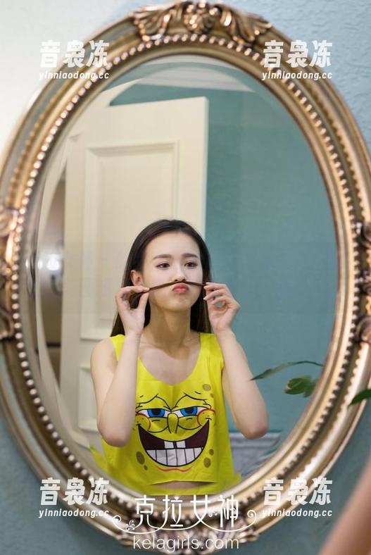 克拉女神 - 给我个理由不去看菲菲的日常美图资源？哦，我想到了：懒！