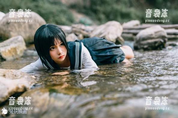 兔玩映画 - 图片秀：小桃子与蕾丝的定制对话，好奇心快来