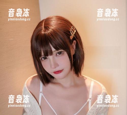 一张图集，千夜未来的内衣写真，听说这个搭配绝绝子？