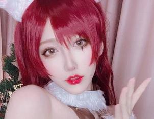 来自啾小妍Deer的高清图集妍宝，总有种莫名的吸引力让我停下脚步。