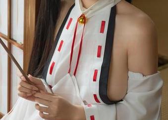 小红包还要定制？失眠小宁的作品真不简单！