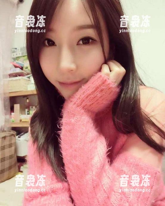 小芯酱 微密圈 - 小芯酱,这修女系列是给谁看的?资源不够给力,速来更新原图。