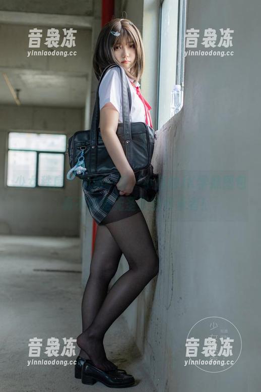 少女秩序 - 匆匆一瞥，小鱼的JK学妹图包，真不愧是无圣光的传承者！
