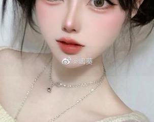 嶋葵说：海边的作品可以不讲道理
