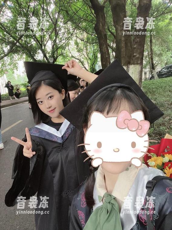 张老师 微密圈 - 很油很光,张老师的套图免费送,轻松化身模特!