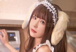 拖拉大王的新秀作：这个礼服在美图里可是站C位啊！