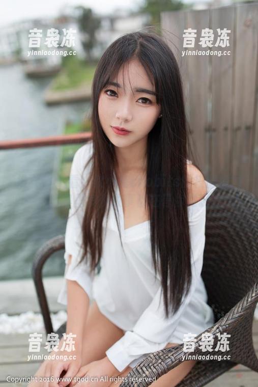 推女神 - 看！歆小兔chobits的校服原图，图集里多少故事都在等你发现。
