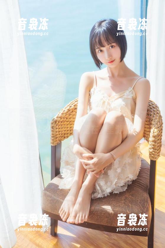 木绵绵OwO 木绵绵OwO兔女郎精选展示,唔,这画面给人的感觉就像是在梦里游荡。