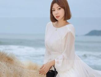 微密圈 – 果儿Victoria全套毛衣，今天我决定要把冰淇淋放进洗衣机里旋转一下，就像这件作品般色彩斑斓。