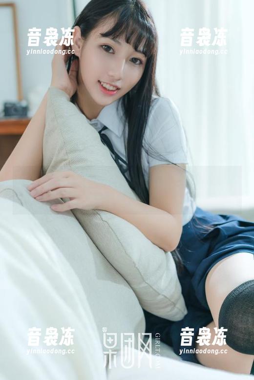 果团网-周于希 果团网 - 周于希的教室写真,原图比我的考卷还精彩!