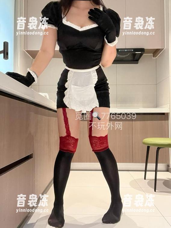 楚楚不吃鱼 微密圈 - 楚楚不吃鱼和她的“裤里丝”,这些图集有点不一样,没有圣光的亲和力。