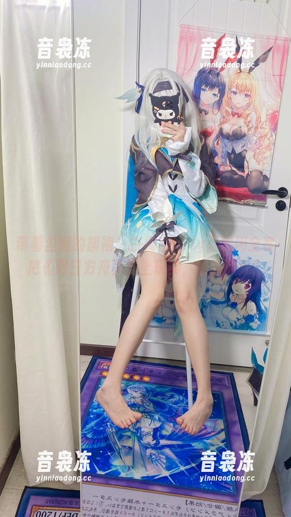 白栎Shirly 带着尘烟的旗袍,白栎Shirly居然用全套把《明日方舟》搬上现实,细节满分!
