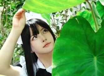 图片里的白莉爱吃巧克力空姐，发布的最新作品是否也适合我这种“空乘”小白？