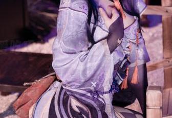白莉爱吃巧克力的小舞—好像她的图库本身就是个宝藏