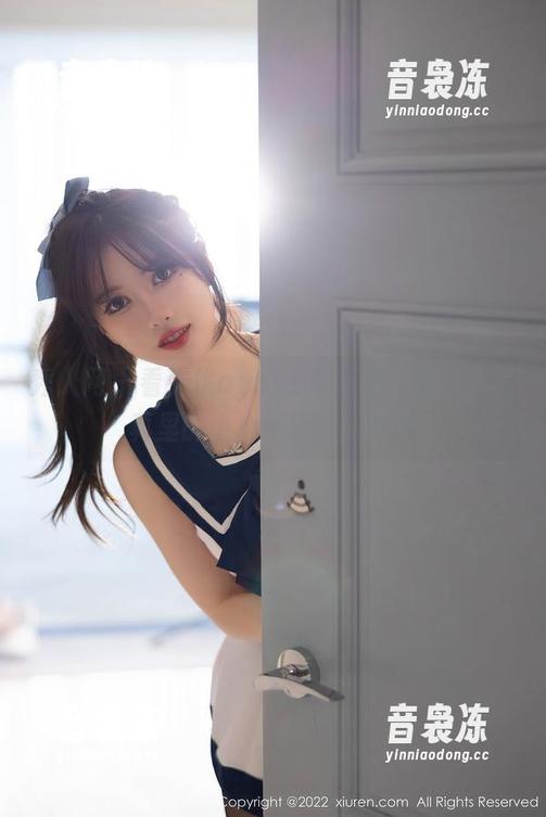 秀人网 - 看张优ayoyo姿态里的蕾丝，写真里的小心思真让人琢磨