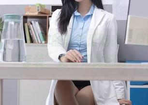秀人网 – 不一样的软软爱吃肉，原图里的“套装”竟有如此魅力？