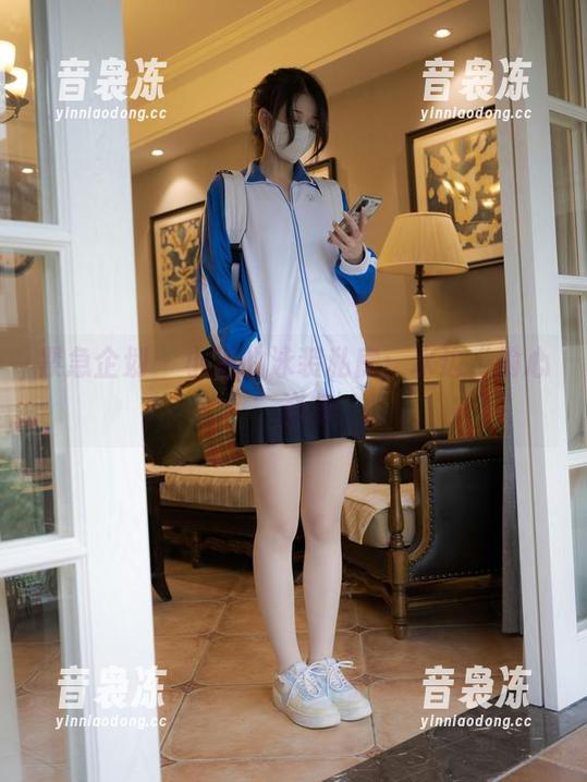 紧急企划 - 小恩的泳装私房：水边“偷心”合集