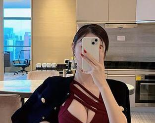 微密圈 – 在线游走于脸红Dearie的公园，那些美图不知不觉间就撩到了我。