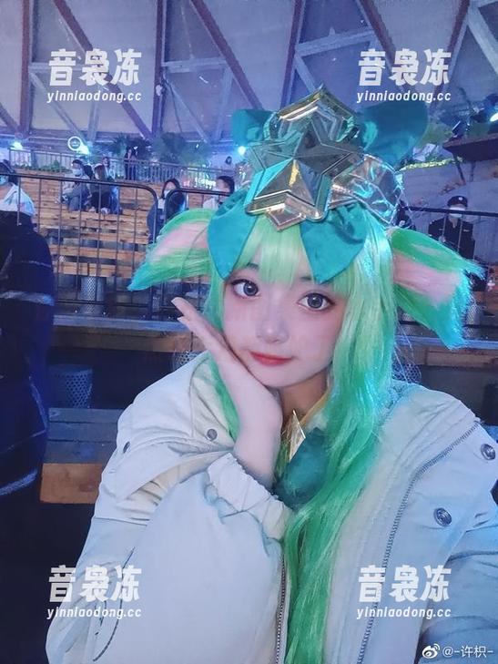 许枳 你没看错!许枳最新图集里的水手服,竟然让大海都嫉妒了!