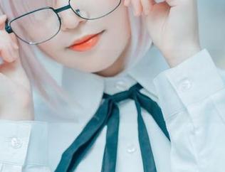 当这个泡泡就是逊啦遇上saber常服，效果竟然是这样的……