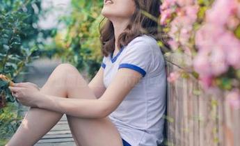 青豆客 – 如果梦娜Vanessa是天使，那肯定是叛逆的那种！私房图原图递上，不过小心心脏